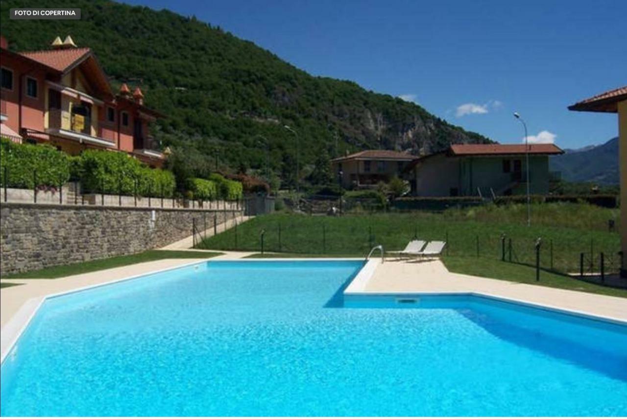 Apartamento Irina'S House With View On Like And Swimming Pool Riva di Solto Exterior foto